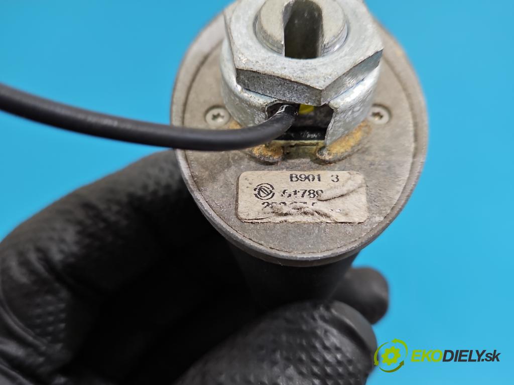 Fiat 500 2007-2020 1.3 jtd 75 HP manual 55 kW 1248 cm3 3- Antena