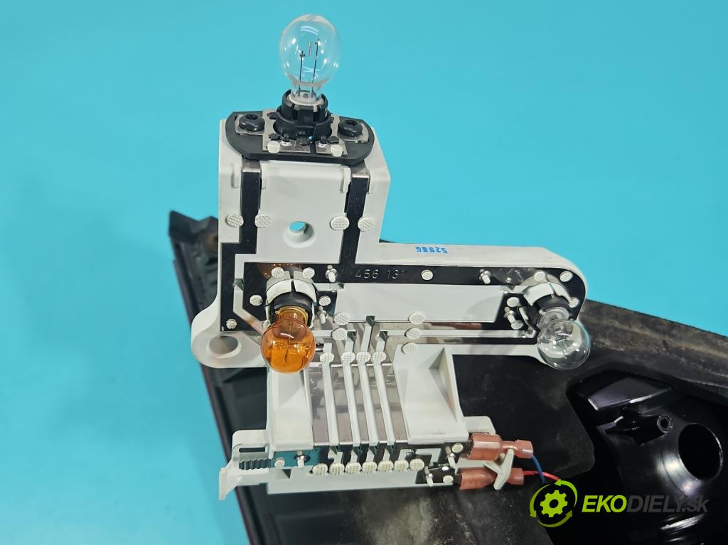 Mercedes S W221 2005-2013 3.5 V6 272 hp automatic 200 kW 3498 cm3 4- světlo zadní levé A22182001649197 (Klika dveří ostatní)