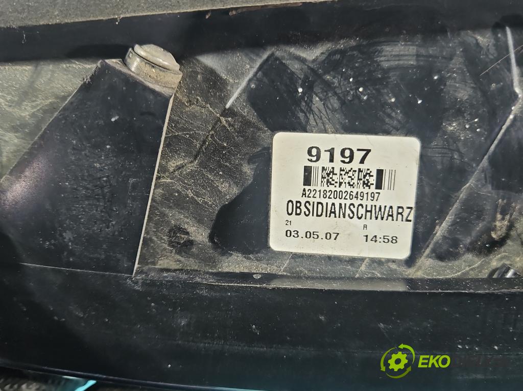 Mercedes S W221 2005-2013 3.5 V6 272 HP automatic 200 kW 3498 cm3 4- svetlo / reflektor zadné pravé A2218200264 (Kľučka dverí ostatné)