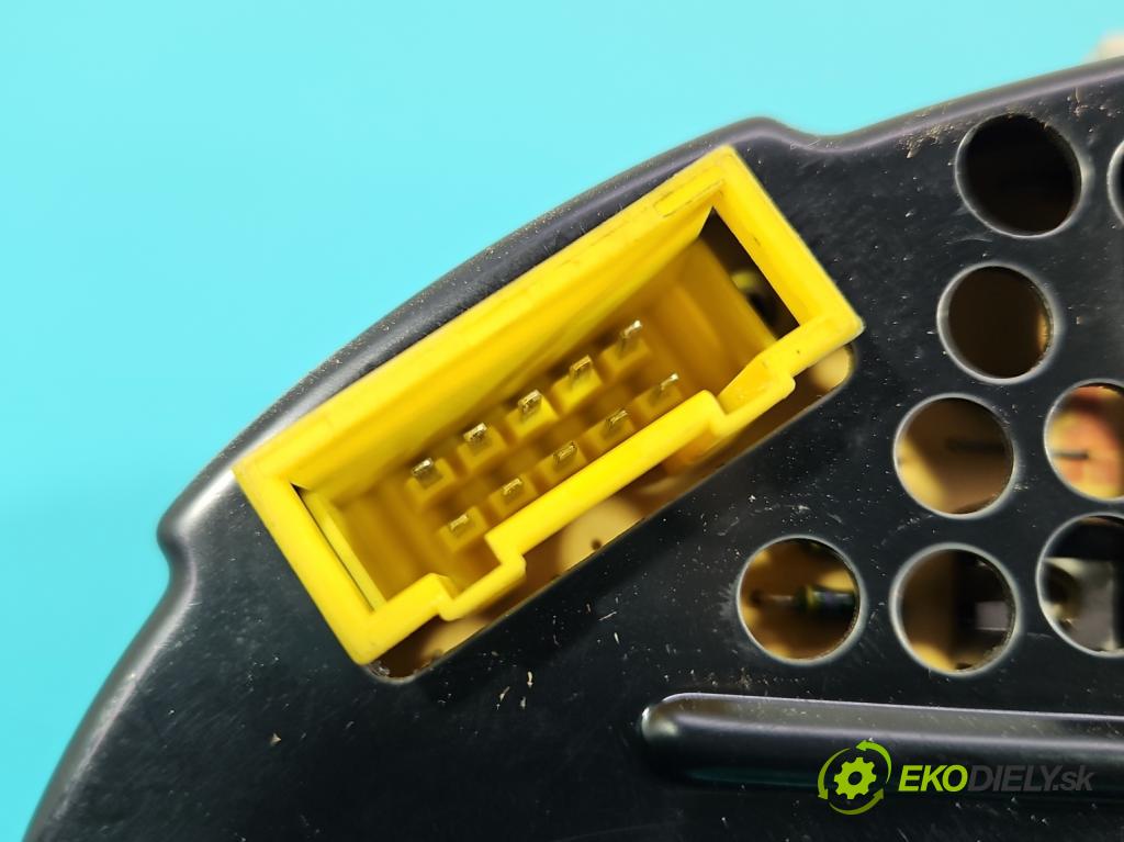 Skoda Felicia 1.3 mpi 68 HP manual 50 kW 1289 cm3 5- prístrojovka/ budíky 6U0919033G (Prístrojová doska)