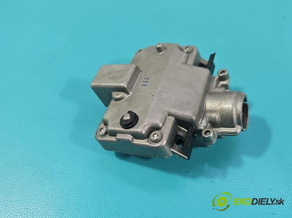 Mercedes S W221 2005-2013 3.5 V6 272 HP automatic 200 kW 3498 cm3 4- Kamera predné A2218205897
