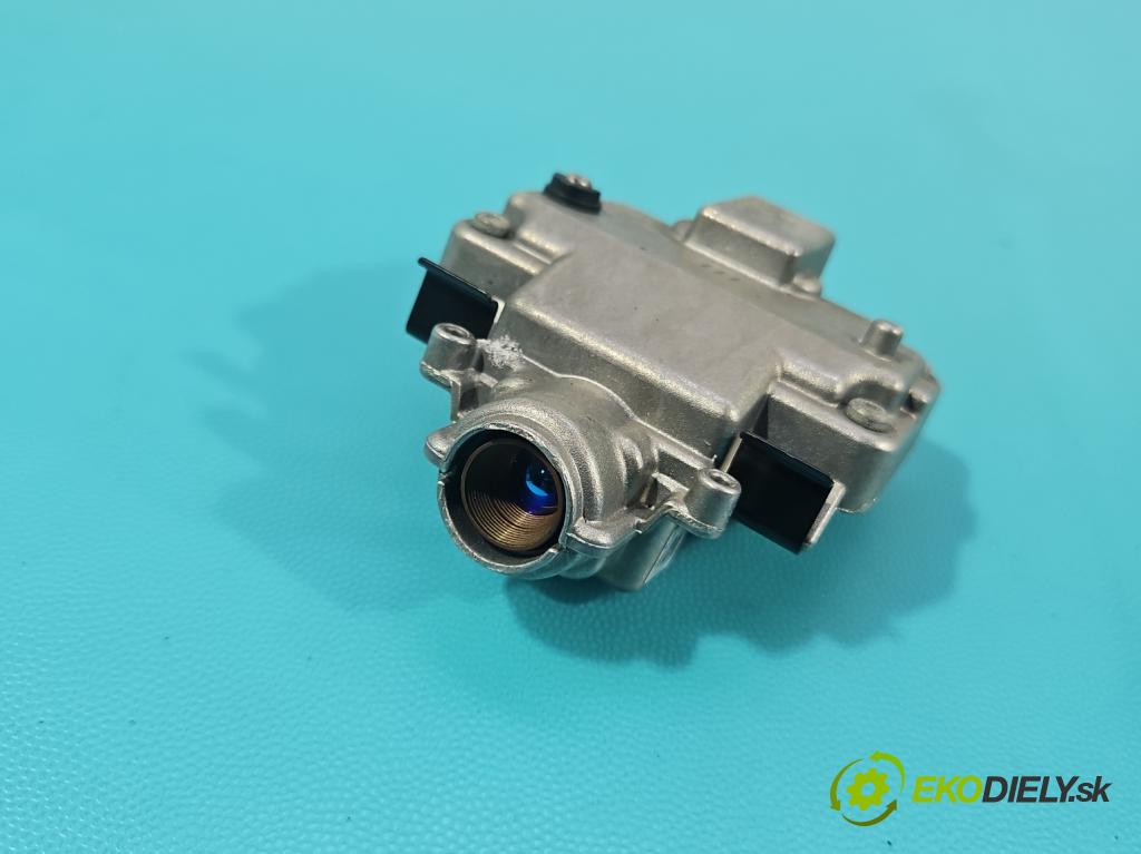 Mercedes S W221 2005-2013 3.5 V6 272 HP automatic 200 kW 3498 cm3 4- Kamera predné A2218205897