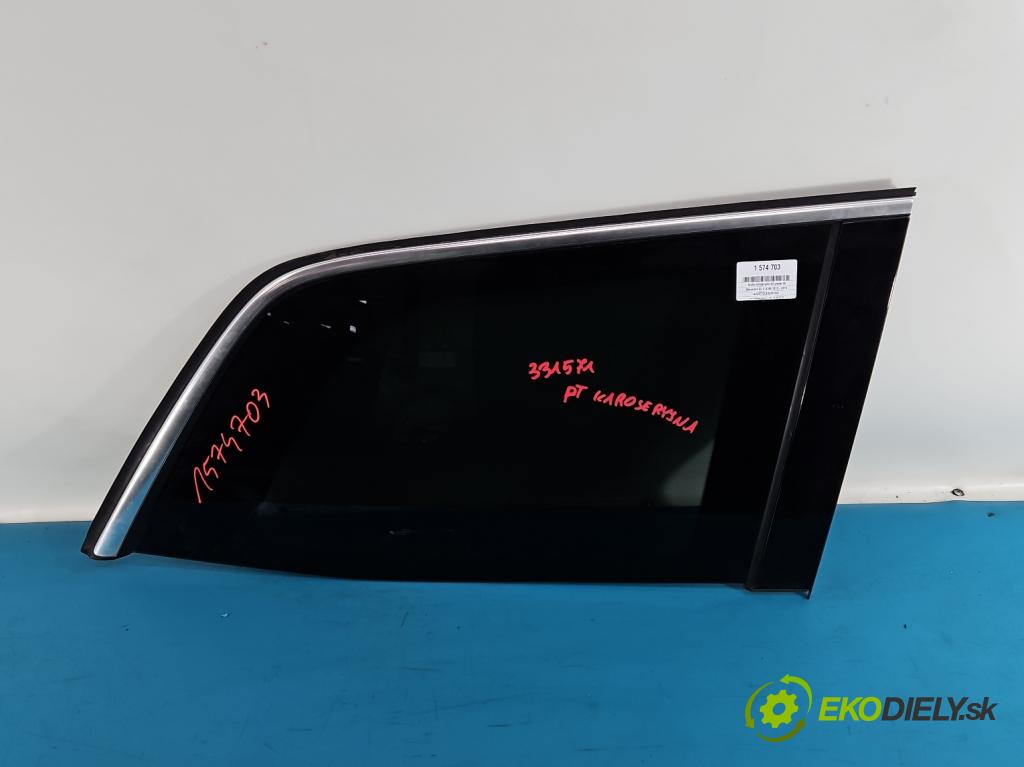 Mercedes GL II X166 2012-2015 4.7 V8 278928 340KM: automatic 250 kW 4663 cm3 5- sklo zadné pravé 