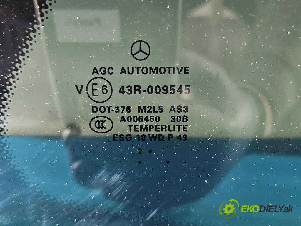 Mercedes GL II X166 2012-2015 4.7 V8 278928 340KM: automatic 250 kW 4663 cm3 5- sklo zadné pravé