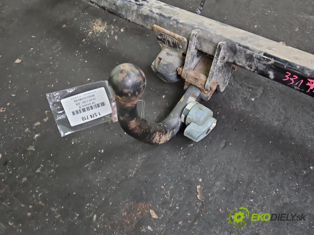 Vw Golf V 2003-2009 1.6 FSI 116 HP manual 85 kW 1598 cm3 5- Hák: vlečení:  (Ťažné zariadenie)