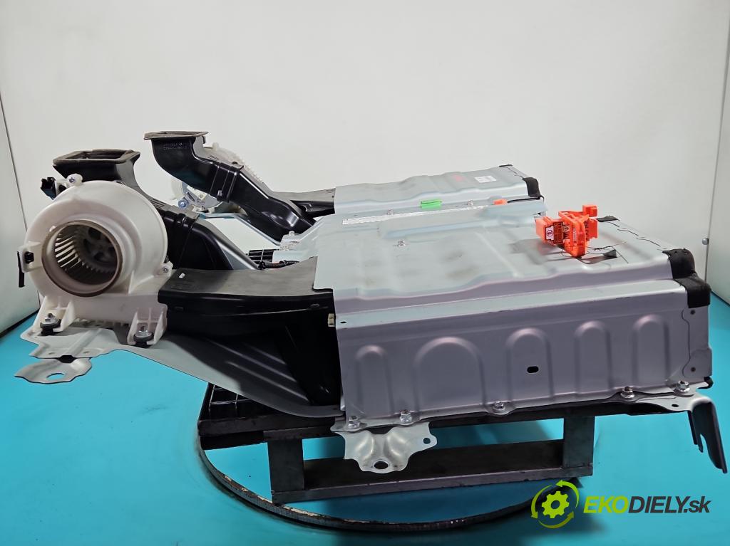 Lexus NX I 2014-2021 2.5 16V 155 HP automatic 114 kW 2494 cm3 5- batéria G9280-48100