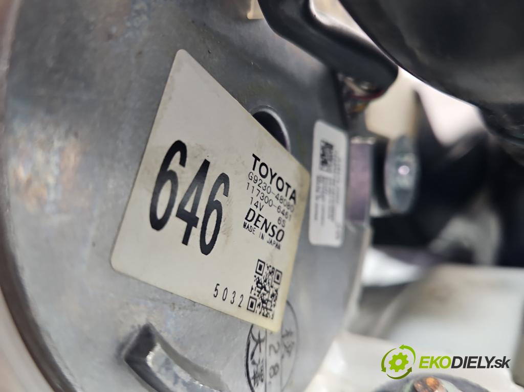 Lexus NX I 2014-2021 2.5 16V 155 HP automatic 114 kW 2494 cm3 5- batéria G9280-48100