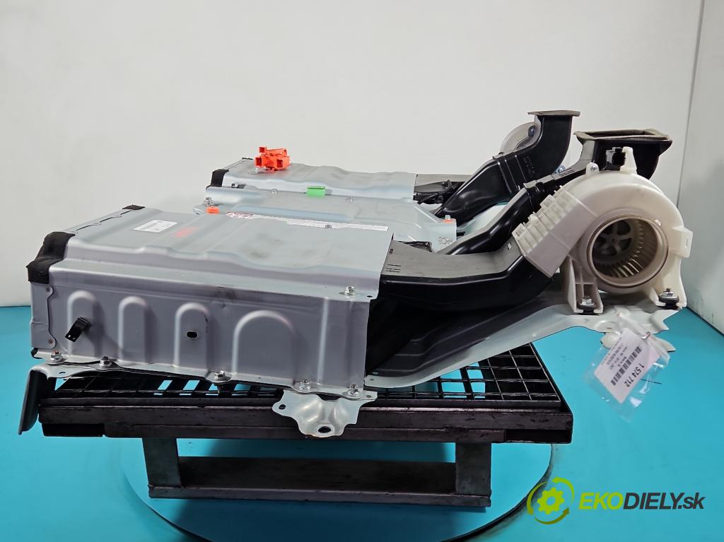 Lexus NX I 2014-2021 2.5 16V 155 HP automatic 114 kW 2494 cm3 5- batéria G9280-48100