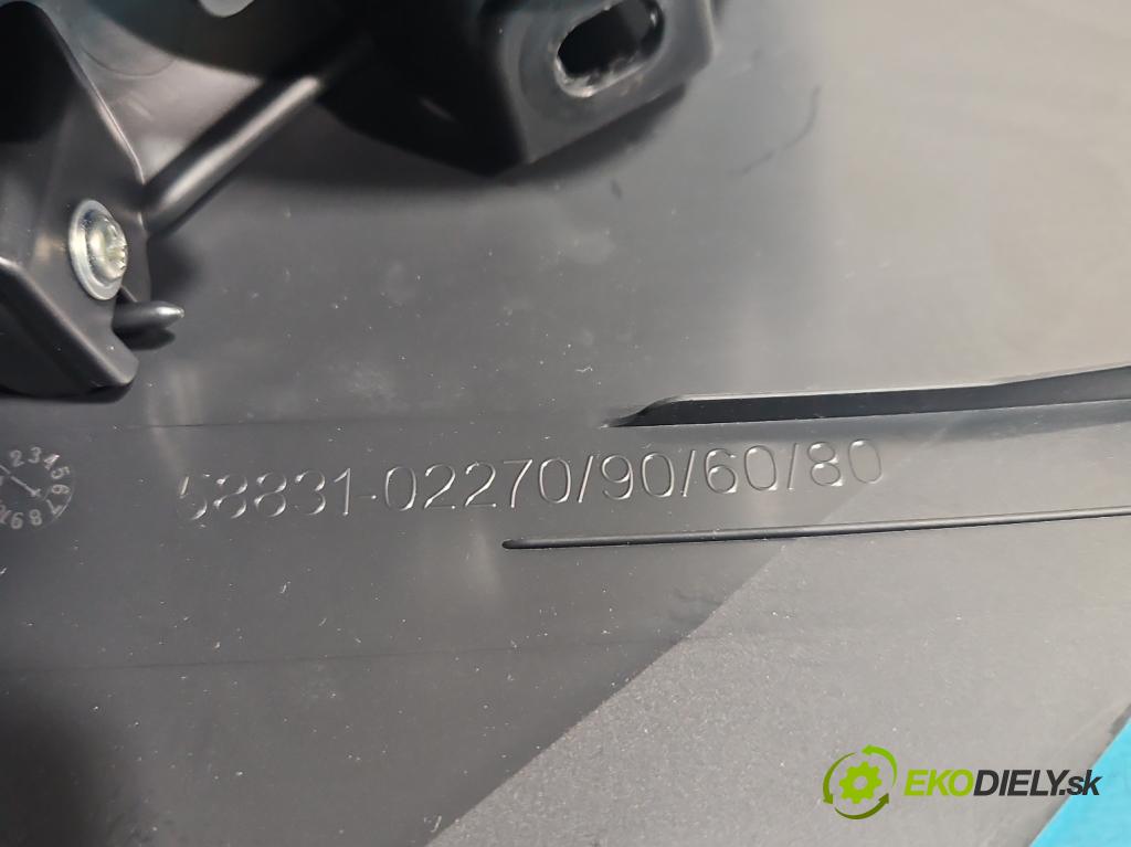 Toyota Corolla E21 2019- 1.5 12V 125 hp automatic 92 kW 1490 cm3 4- kryt plastová 58831-02270