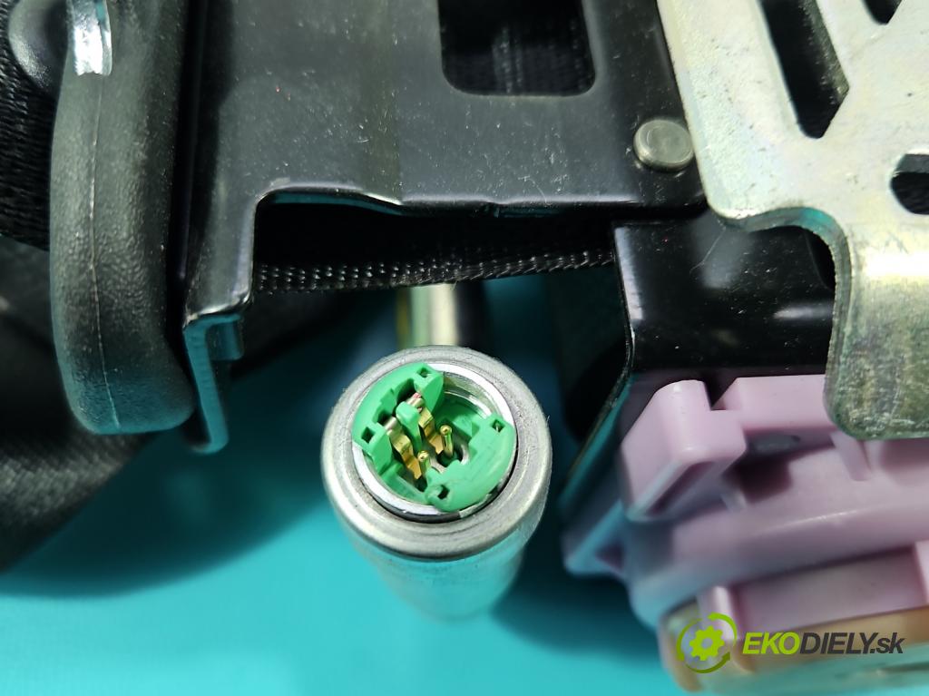 Toyota Corolla E21 2019- 1.5 12V 125 HP automatic 92 kW 1490 cm3 4- pas bezpečnosť: zadné ľavý 73370-02241