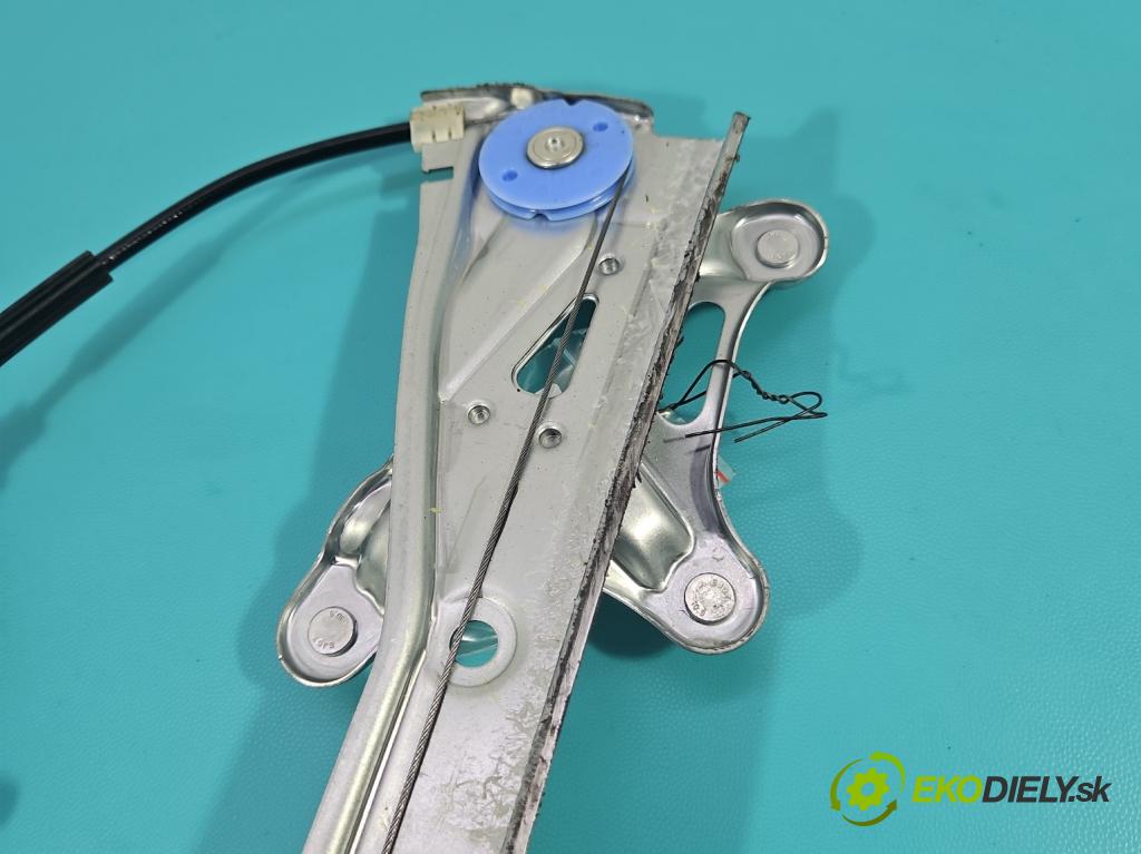 Toyota Corolla E21 2019- 1.5 12V 125 hp automatic 92 kW 1490 cm3 4- mechanismus stahování přední levý 69820-02804-A