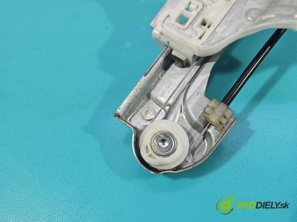 Toyota Corolla E21 2019- 1.5 12V 125 HP automatic 92 kW 1490 cm3 4- mechanizmus okna zadné pravý 550036-104