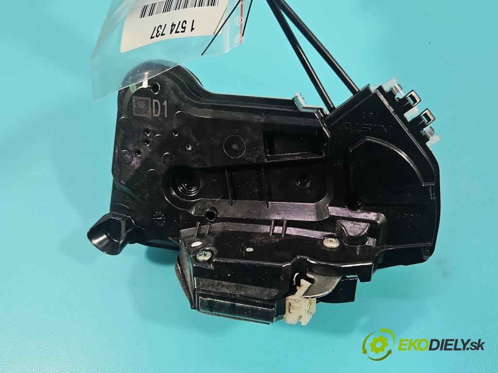 Toyota Corolla E21 2019- 1.5 12V 125 HP automatic 92 kW 1490 cm3 4- zámok predné pravý