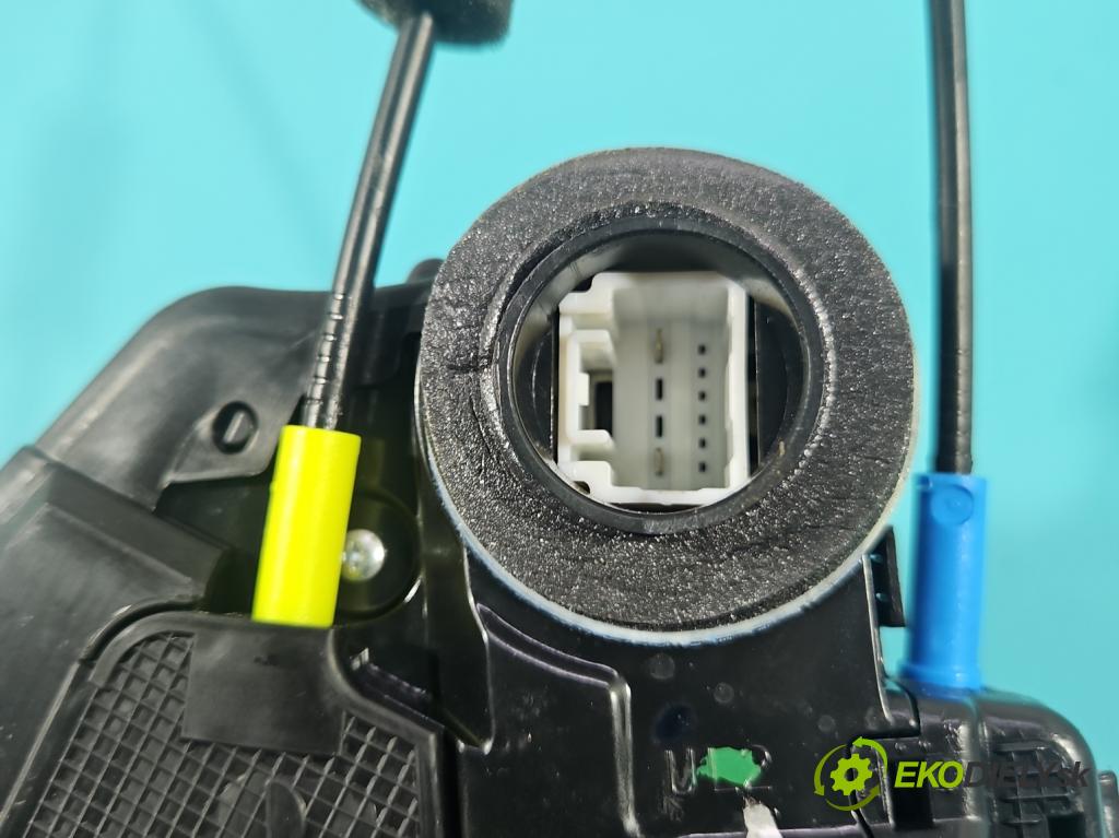 Toyota Corolla E21 2019- 1.5 12V 125 HP automatic 92 kW 1490 cm3 4- zámok zadné ľavý