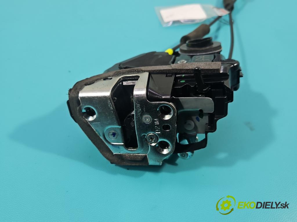 Toyota Corolla E21 2019- 1.5 12V 125 HP automatic 92 kW 1490 cm3 4- zámok zadné ľavý