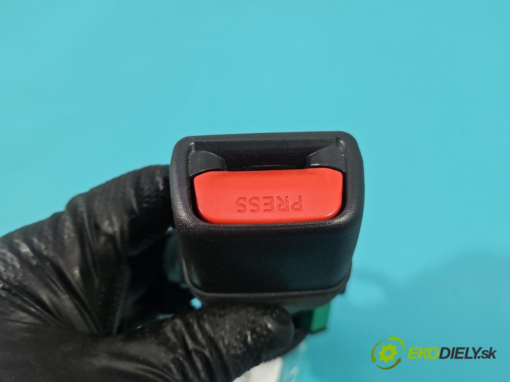 Toyota Corolla E21 2019- 1.5 12V 125 HP automatic 92 kW 1490 cm3 4- pas bezpečnosť: predné pravý