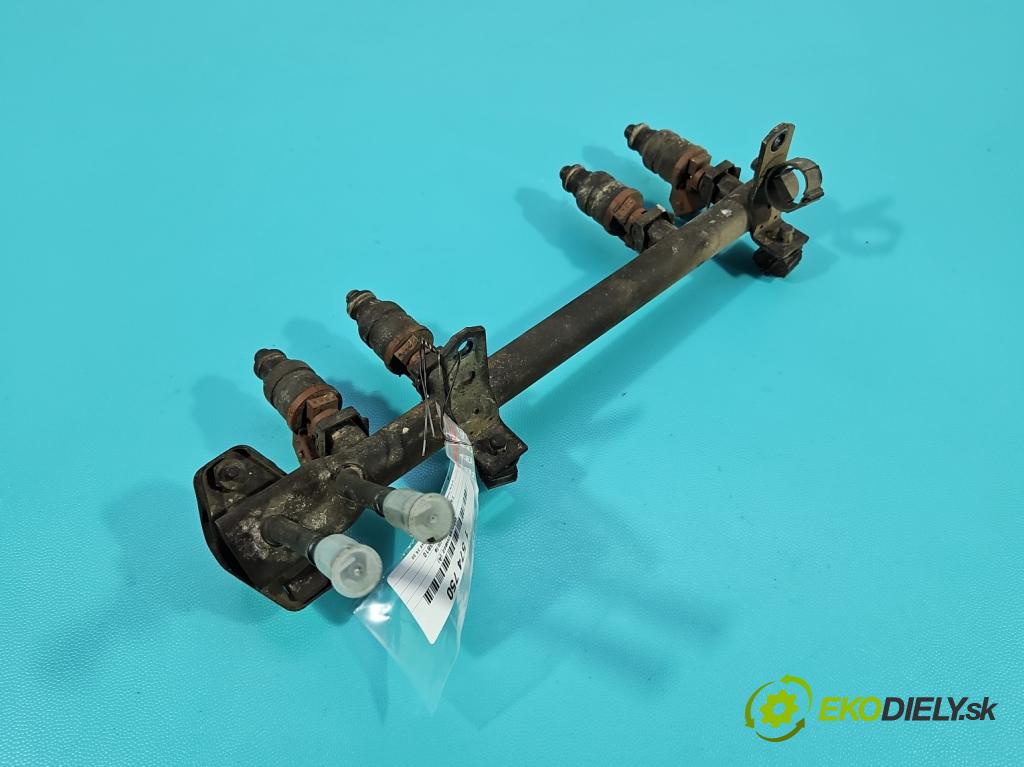 Skoda Felicia 1.3 mpi 68 hp manual 50 kW 1289 cm3 5- vstřikovač 047906031 (Vstřikovač paliva)