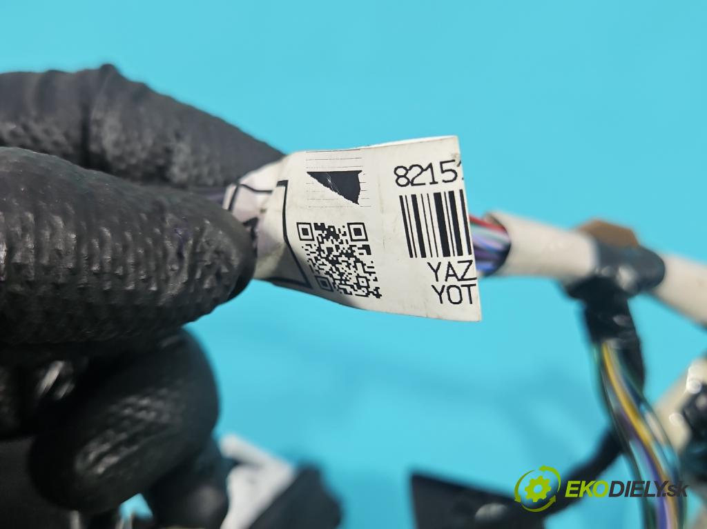 Toyota Corolla E21 2019- 1.5 12V 125 HP automatic 92 kW 1490 cm3 4- Zväzok: dvere predné pravých 82151 OZ M40 F