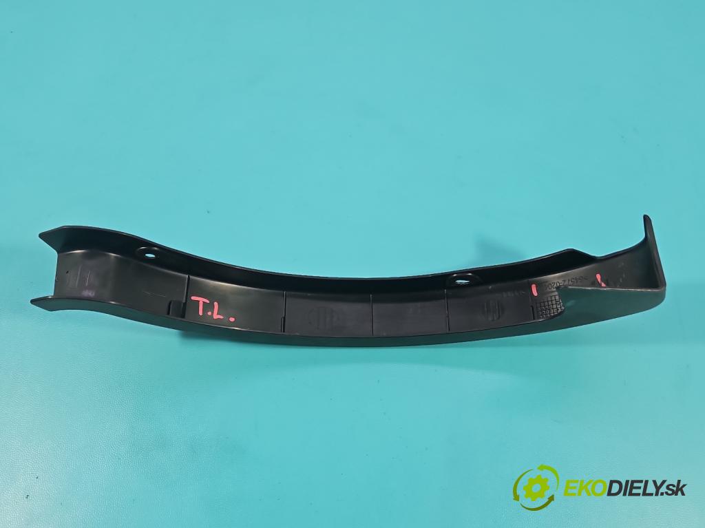 Toyota Corolla E21 2019- 1.5 12V 125 HP automatic 92 kW 1490 cm3 4- kryt plast 64572-02040