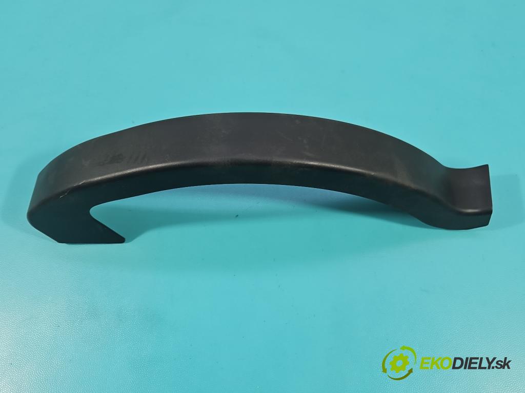 Toyota Corolla E21 2019- 1.5 12V 125 HP automatic 92 kW 1490 cm3 4- kryt plast 64572-02040