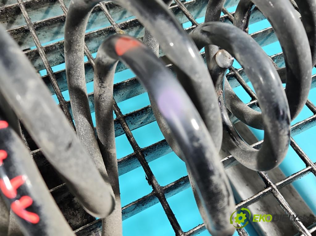 Toyota Corolla E21 2019- 1.5 12V 125 HP automatic 92 kW 1490 cm3 4- Pružiny: zadné komplet