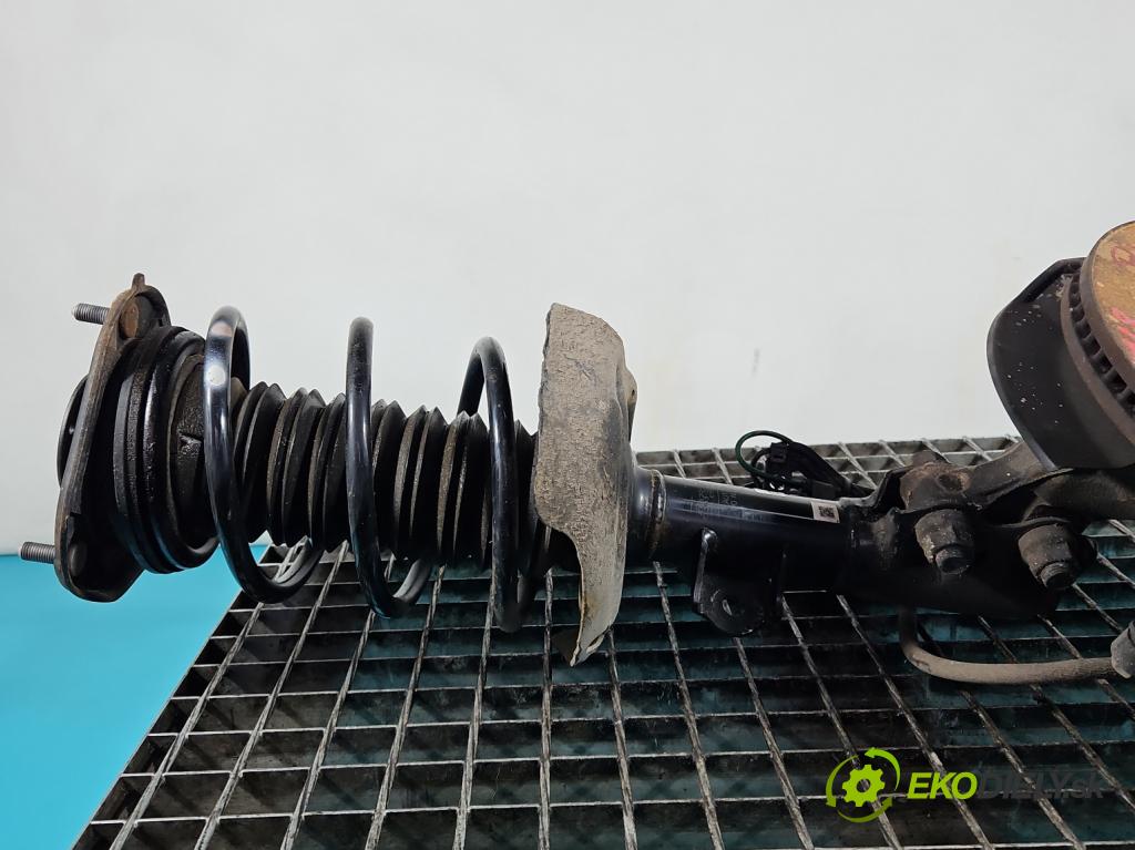 Toyota Corolla E21 2019- 1.5 12V 125 HP automatic 92 kW 1490 cm3 4- tlmič predné ľavý 48520-02P00 (Kľučka dverí ostatné)