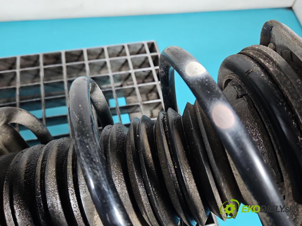 Toyota Corolla E21 2019- 1.5 12V 125 HP automatic 92 kW 1490 cm3 4- pružina predné