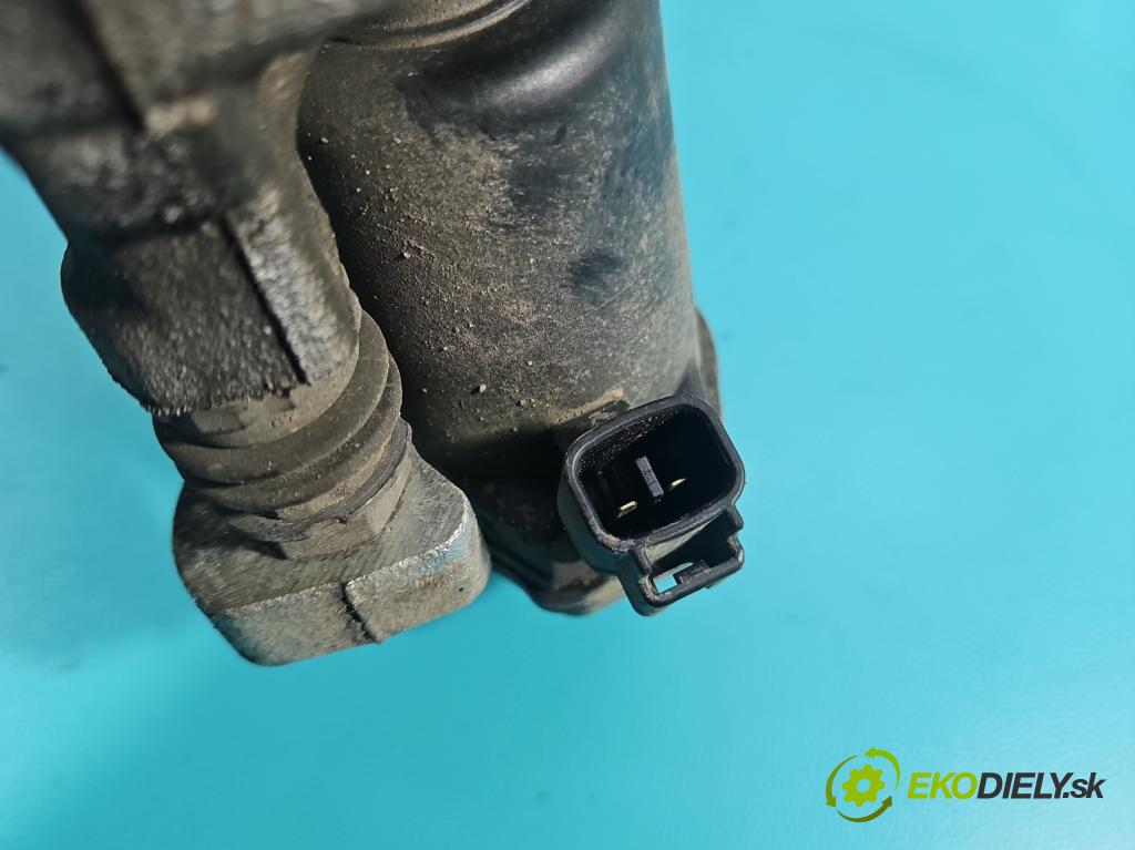 Toyota Corolla E21 2019- 1.5 12V 125 HP automatic 92 kW 1490 cm3 4- brzdič zadné ľavý  (Kľučka dverí ostatné)