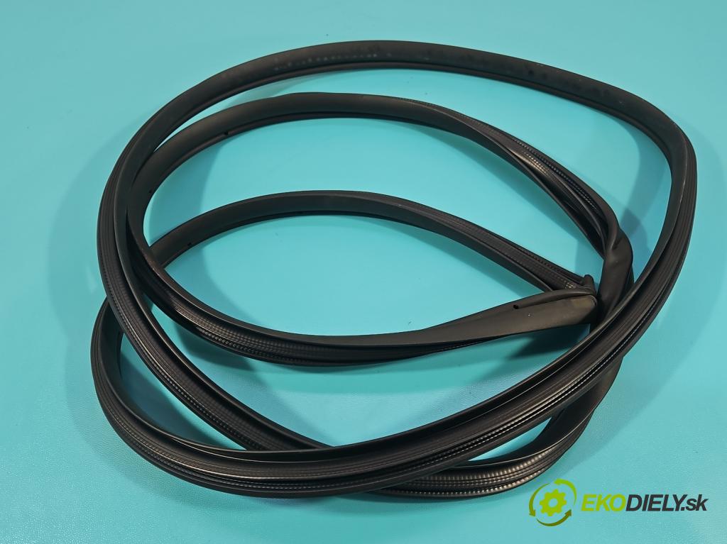 Toyota Corolla E21 2019- 1.5 12V 125 HP automatic 92 kW 1490 cm3 4- Těsnění: dvere predné pravé 62311-02340