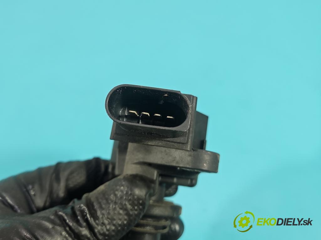 Mercedes S W221 2005-2013 3.5 V6 272 HP automatic 200 kW 3498 cm3 4- cievka zapaľovacia A0001502780 (Zapaľovacia cievka)