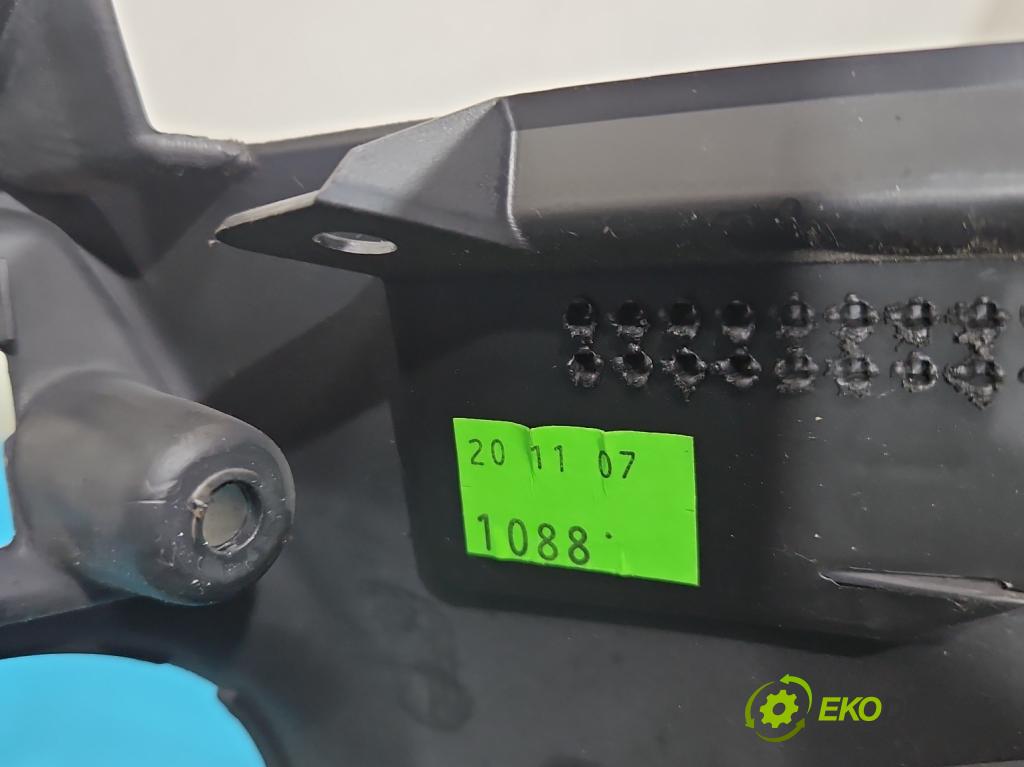 Fiat 500 2007-2020 1.3 jtd 75 hp manual 55 kW 1248 cm3 3- kokpit,přistrojova deska