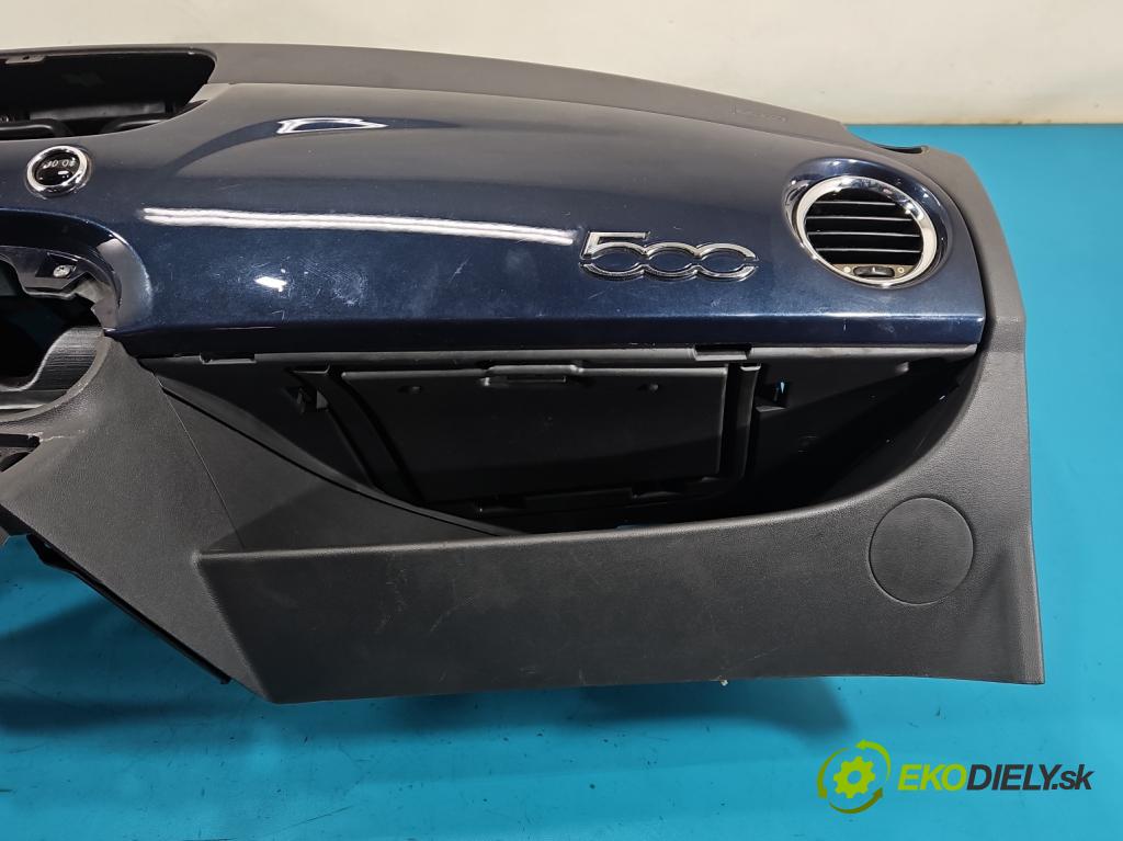 Fiat 500 2007-2020 1.3 jtd 75 hp manual 55 kW 1248 cm3 3- kokpit,přistrojova deska