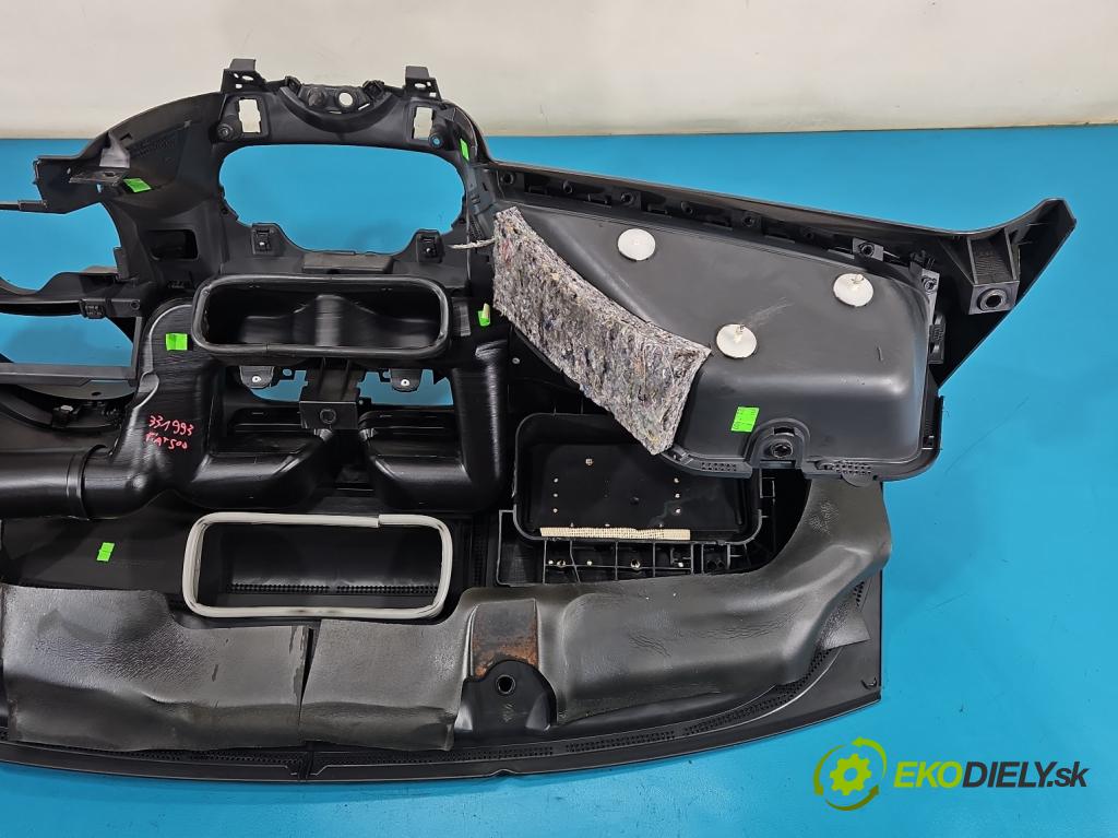 Fiat 500 2007-2020 1.3 jtd 75 hp manual 55 kW 1248 cm3 3- kokpit,přistrojova deska