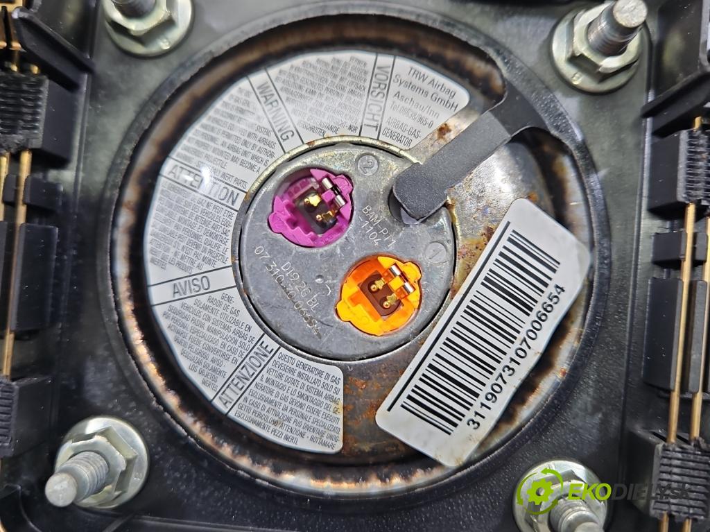 Fiat 500 2007-2020 1.3 jtd 75 HP manual 55 kW 1248 cm3 3- airbag vzduch: Řidiči: 735452883 (Airbag)