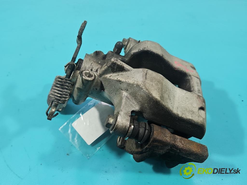 Toyota Avensis III T27 2009-2018 2.2 D4D 150 HP manual 110 kW 2231 cm3 5- brzdič zadné pravý  (Kľučka dverí ostatné)