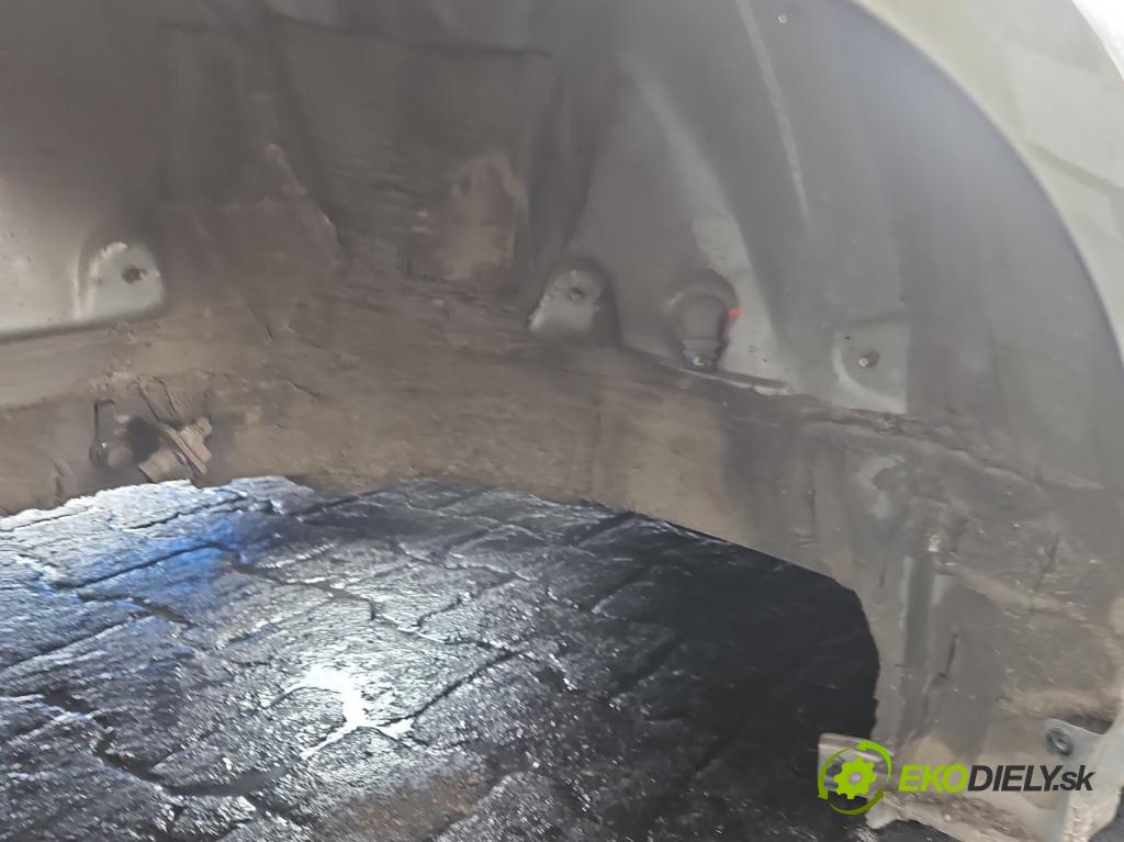 Toyota Corolla E21 2019- 1.5 12V 125 HP automatic 92 kW 1490 cm3 4- blatník zadné pravý