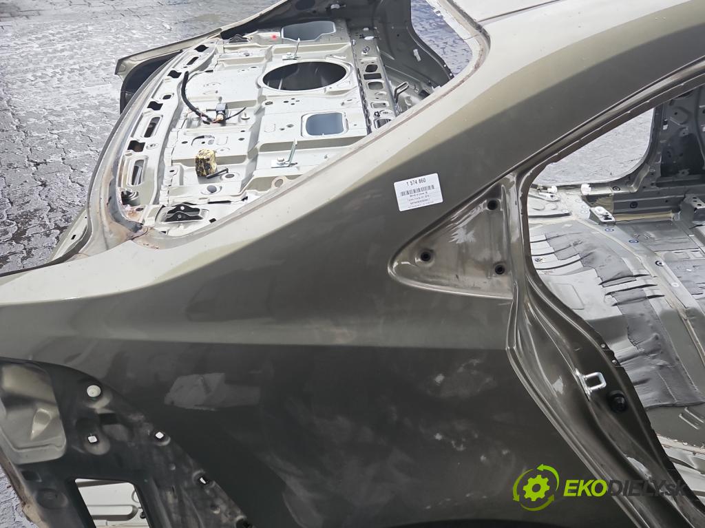 Toyota Corolla E21 2019- 1.5 12V 125 HP automatic 92 kW 1490 cm3 4- blatník zadné pravý