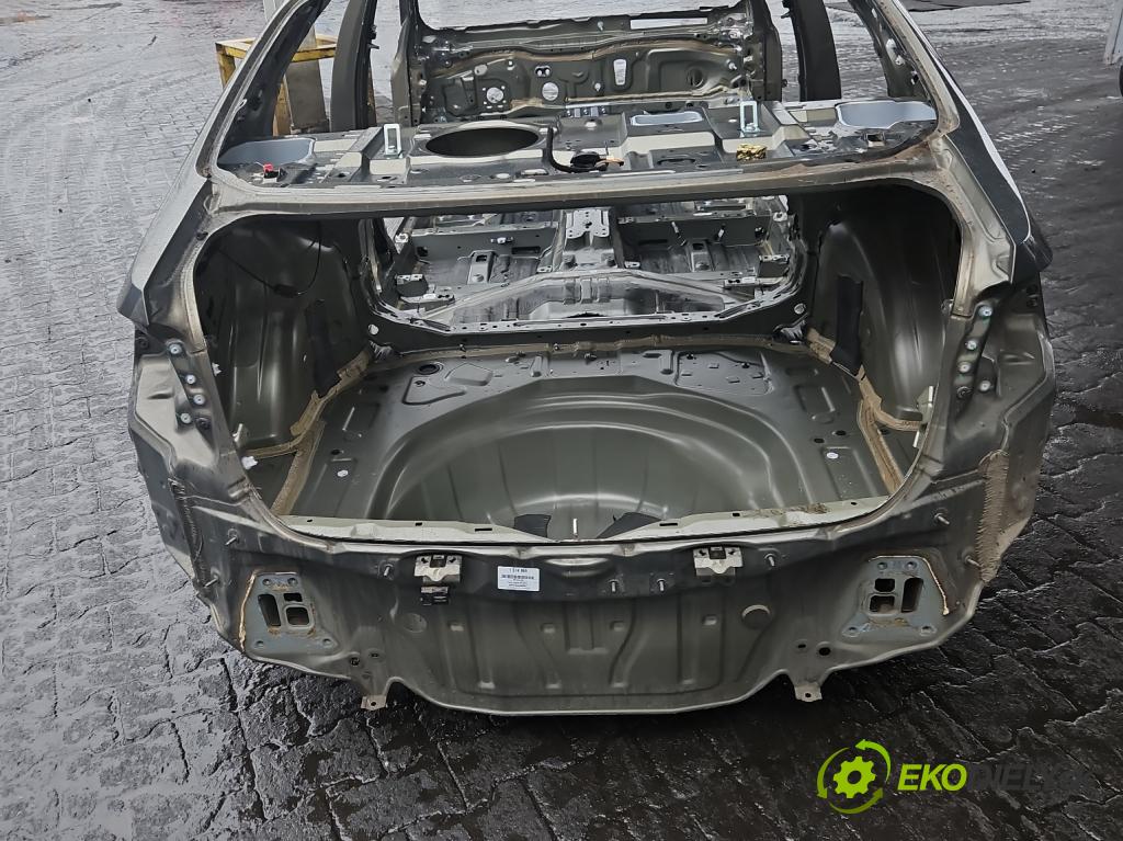 Toyota Corolla E21 2019- 1.5 12V 125 HP automatic 92 kW 1490 cm3 4- pas zadní: 