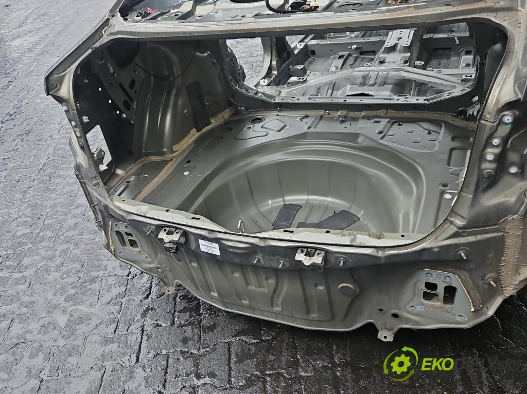 Toyota Corolla E21 2019- 1.5 12V 125 HP automatic 92 kW 1490 cm3 4- pas zadní: