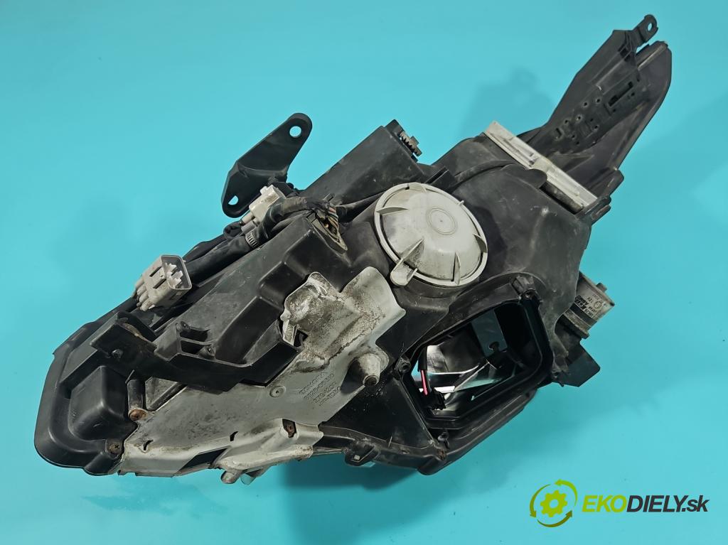 Toyota Avensis III T27 2009-2018 2.2 D4D 150 HP manual 110 kW 2231 cm3 5- Reflektor: pravý H279HR-AE (Svetlo predné pravé)