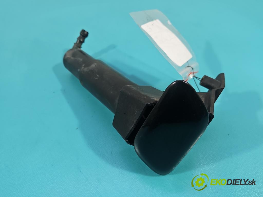 Toyota Avensis III T27 2009-2018 2.2 D4D 150 HP manual 110 kW 2231 cm3 5- ostrekovač reflektor: pravý 85207-05030