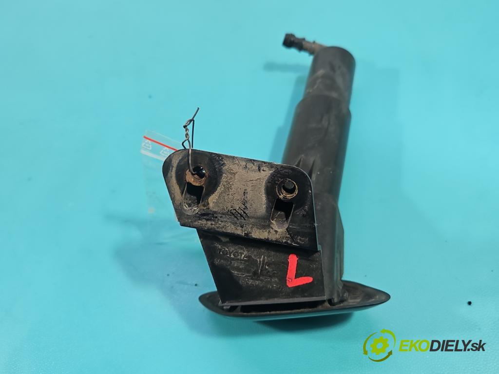 Toyota Avensis III T27 2009-2018 2.2 D4D 150 HP manual 110 kW 2231 cm3 5- ostrekovač reflektor: pravý 85207-05030