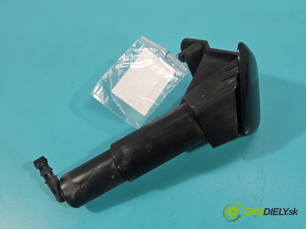 Toyota Avensis III T27 2009-2018 2.2 D4D 150 HP manual 110 kW 2231 cm3 5- ostrekovač reflektor: pravý 85207-05030