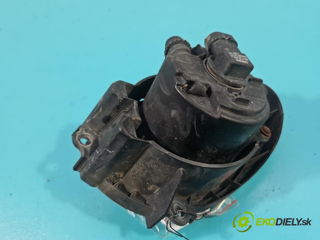 Toyota Avensis III T27 2009-2018 2.2 D4D 150 HP manual 110 kW 2231 cm3 5- Halogen ľavý 89210657 (Kľučka dverí ostatné)