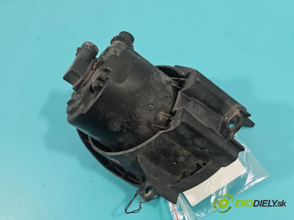Toyota Avensis III T27 2009-2018 2.2 D4D 150 HP manual 110 kW 2231 cm3 5- Halogen pravý 89206401 (Kľučka dverí ostatné)