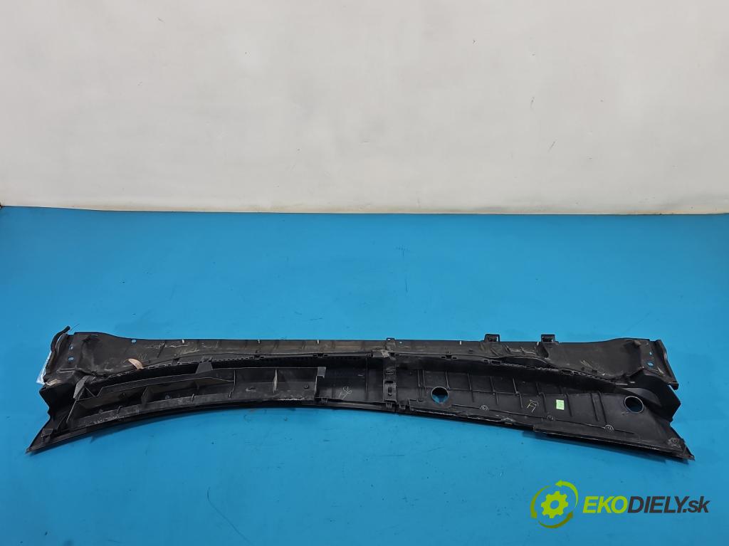 Toyota Avensis III T27 2009-2018 2.2 D4D 150 HP manual 110 kW 2231 cm3 5- torpédo 55709-05090 (Torpédo (plast pod čelným sklom))