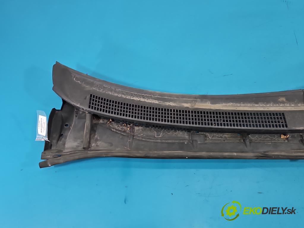 Toyota Avensis III T27 2009-2018 2.2 D4D 150 HP manual 110 kW 2231 cm3 5- torpédo 55709-05090 (Torpédo (plast pod čelným sklom))