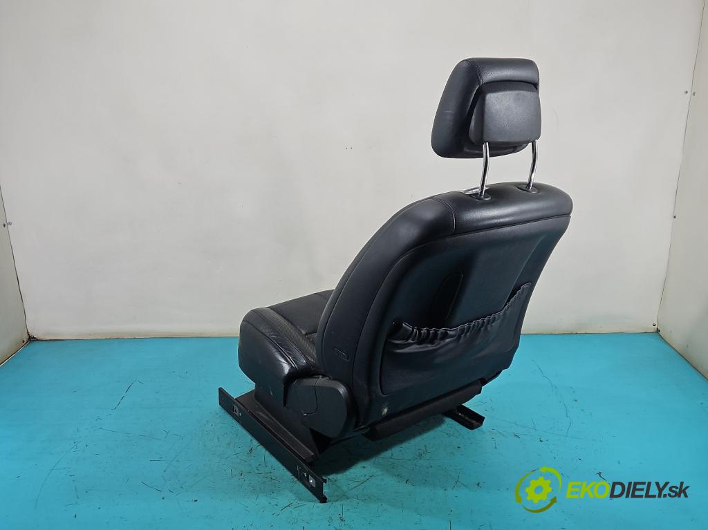 Mercedes S W221 2005-2013 3.5 V6 272 hp automatic 200 kW 3498 cm3 4- Sedadlo levý  (Sedadlo)