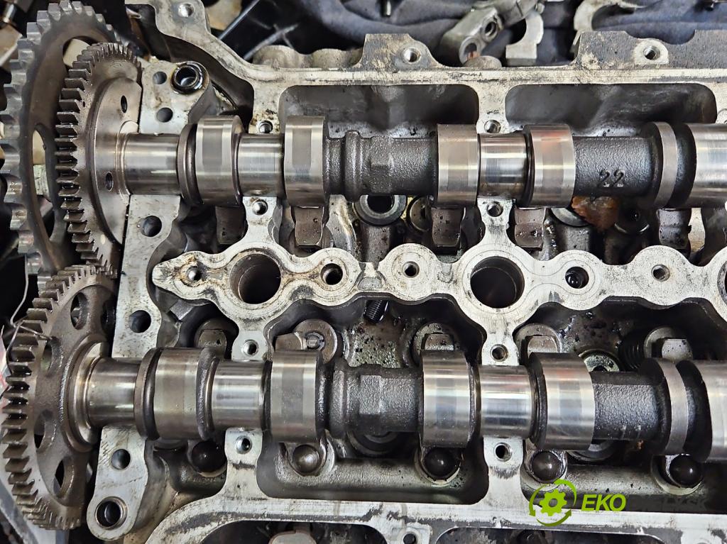 Toyota Avensis III T27 2009-2018 2.2 D4D 150 HP manual 110 kW 2231 cm3 5- Hlava: motora 2AD