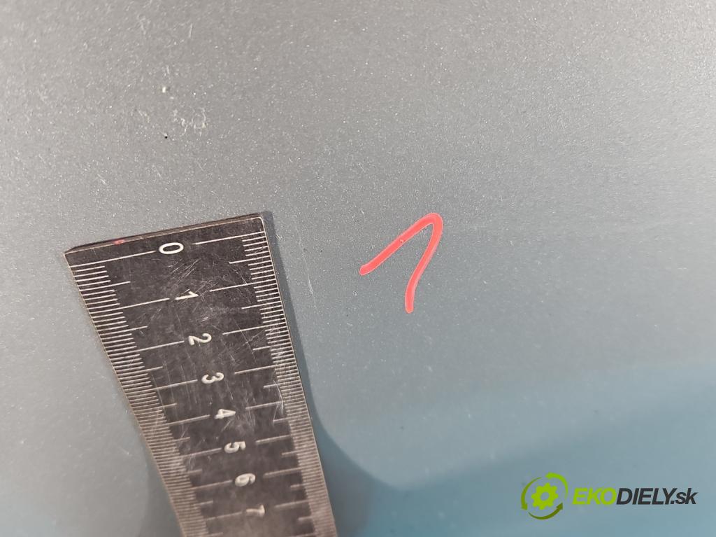 Citroen Xsara Picasso 1.8 16V 116 hp manual 85 kW 1749 cm3 5- dveře přední pravé  (Klika dveří ostatní)